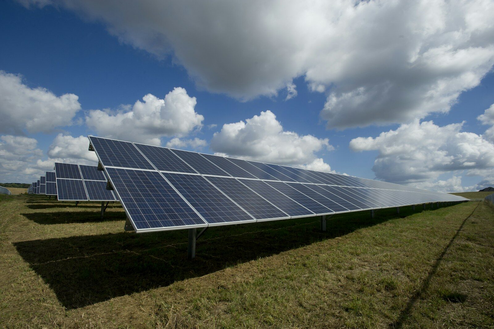 Termální inspekce fotovoltaické elektrárny dronem